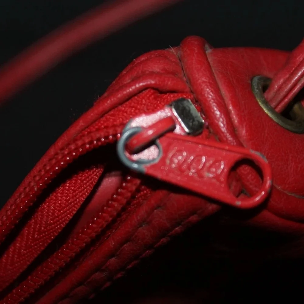 Vintage VR Classic Small Red Leather Crossbody Purse